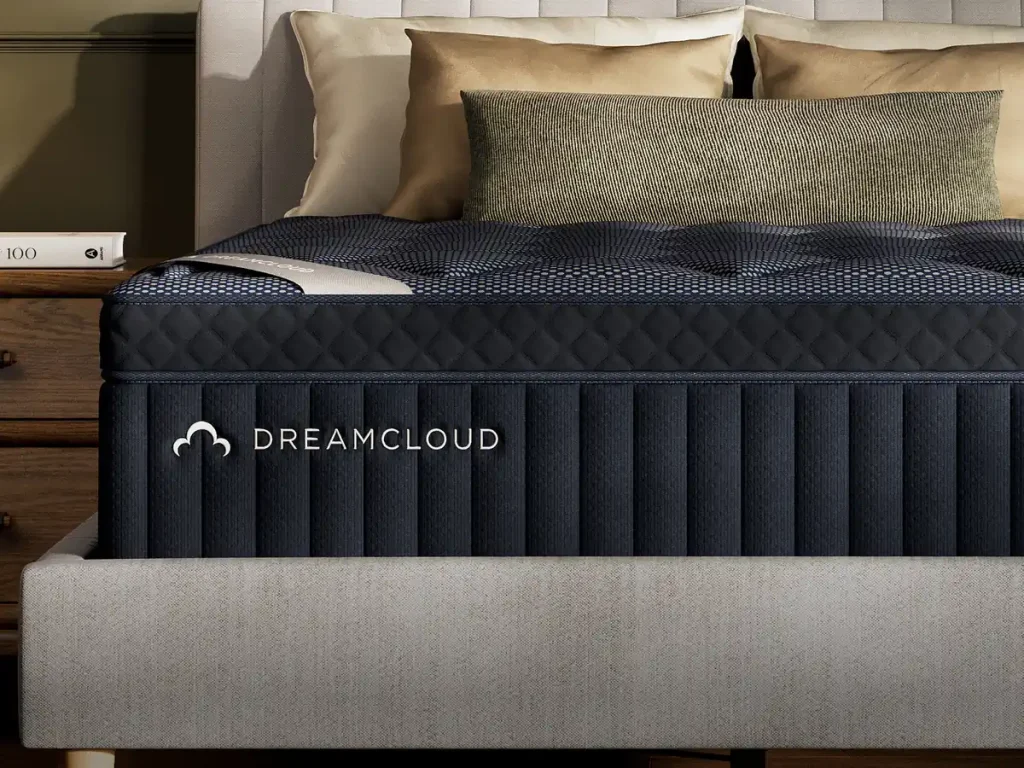 DreamCloud Luxe Hybrid mattress product photo