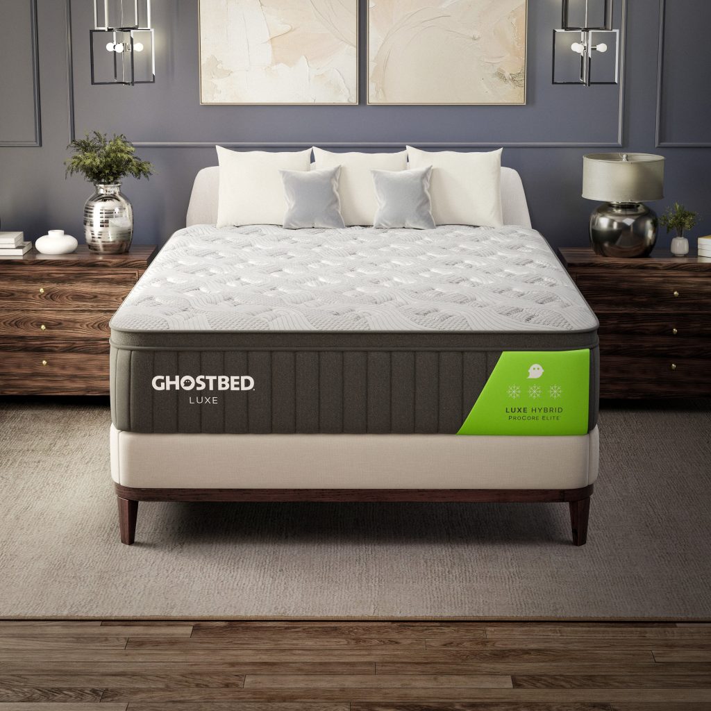 GhostBed Luxe Hybrid mattress product photo